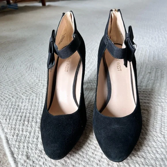 Nine West black heel size 8 - Picture 2 of 3